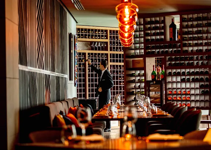 InterContinental Dubai Marina, an IHG Hotel